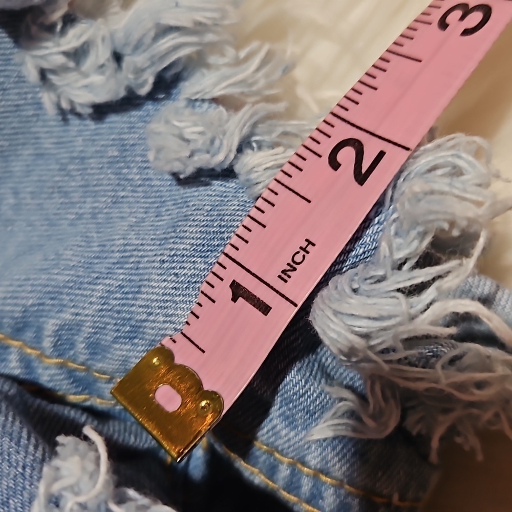 Soundgirl | Distressed High Waisted Jean Shorts - Picture 6 of 6